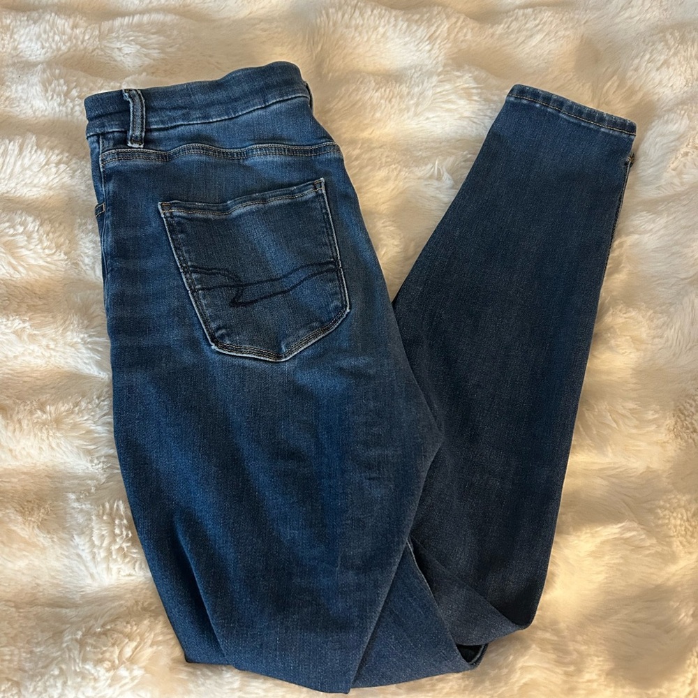 American Eagle Curvy High rise Jeans Sizee 8